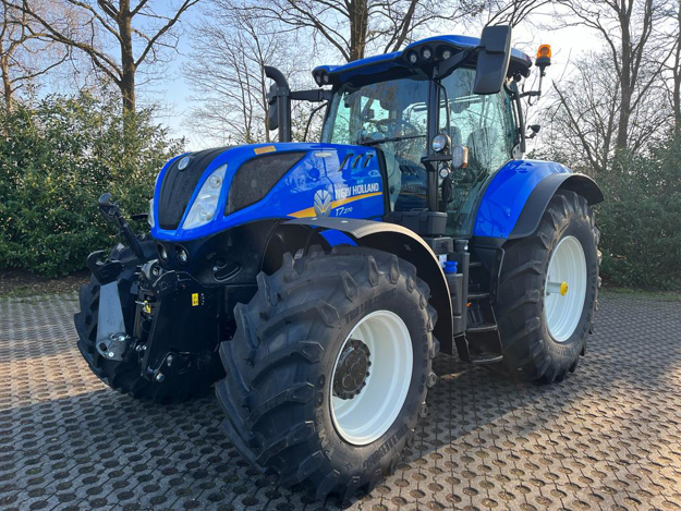Picture of New Holland T7.270 DEMO