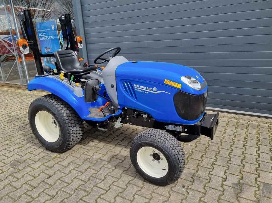 Afbeeldingen van New Holland Boomer 25