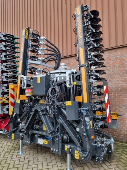 Bild von Veenhuis Fullject X-line bemester