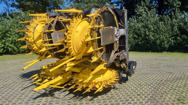 Afbeeldingen van New Holland 900BFI PRO (KEMPER 490 PRO) Mais voorzet