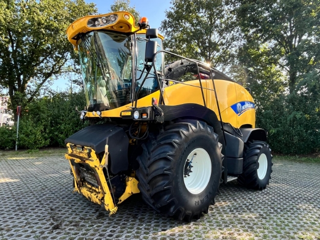 Afbeeldingen van New Holland FR500