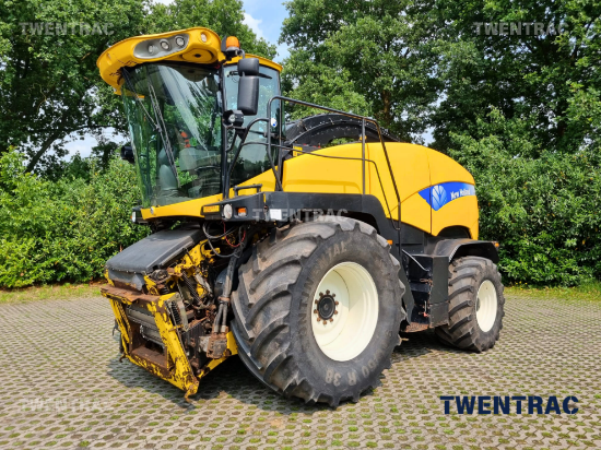 Afbeeldingen van New Holland FR9080 zelfrijdende hakselaar