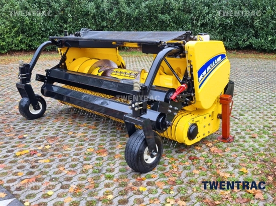 Afbeeldingen van New Holland 300FPE graspickup
