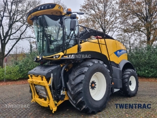 Afbeeldingen van New Holland FR550 zelfrijdende hakselaar