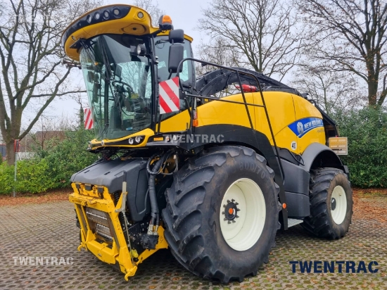 Afbeeldingen van New Holland FR920 zelfrijdende hakselaar