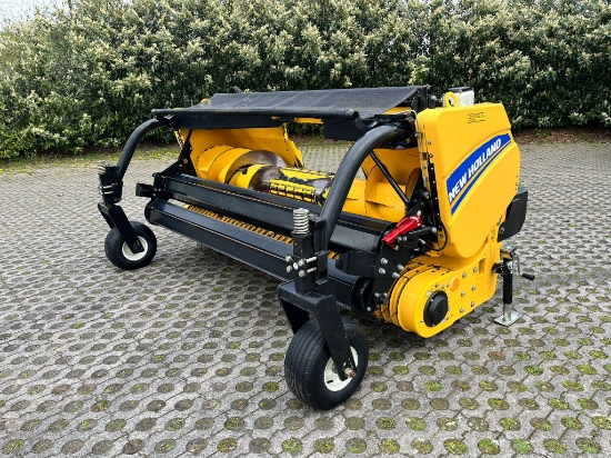 Picture of New Holland 300FP graspickup